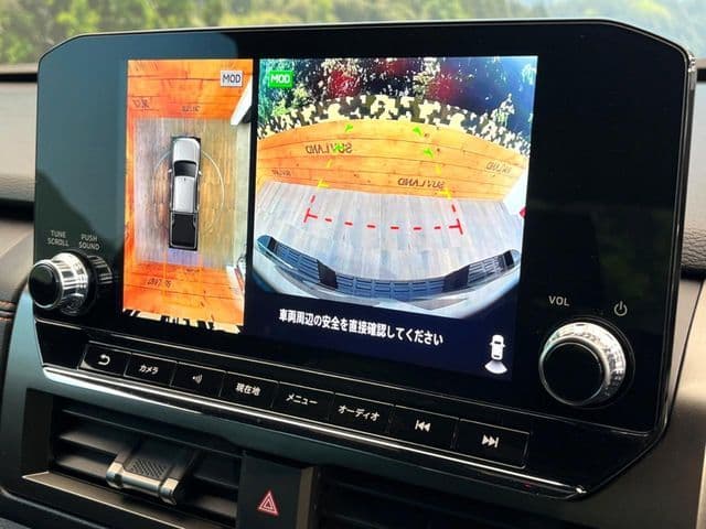 Car thumbnail 4
