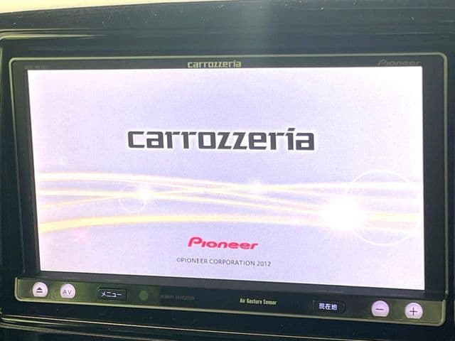 Car thumbnail 3