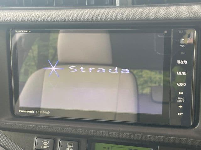 Car thumbnail 3