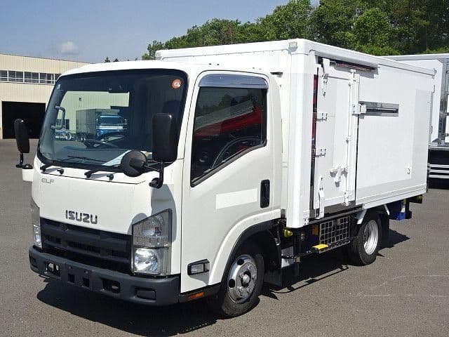 ISUZU