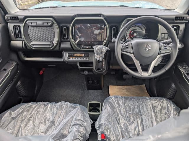 Car thumbnail 3
