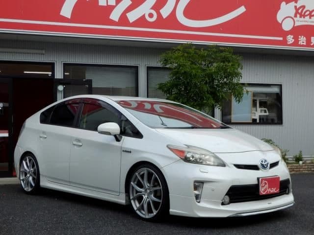Car thumbnail 2