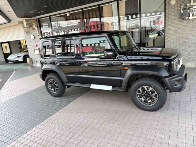 Car thumbnail 4