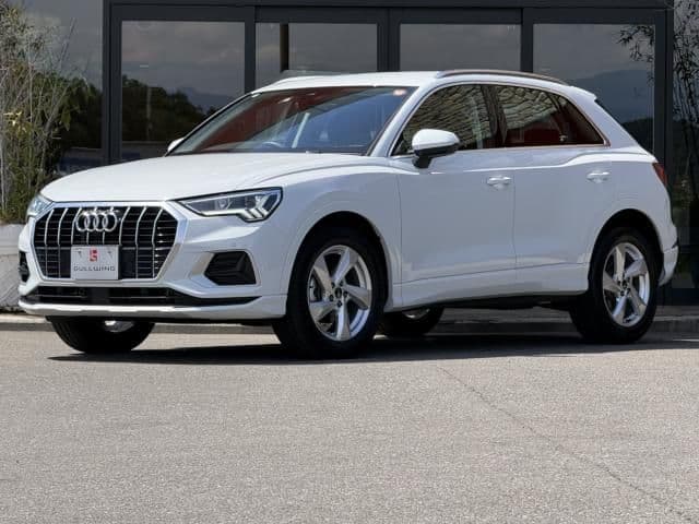AUDI