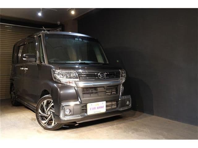 Car image 1