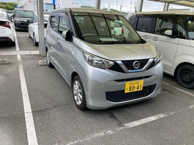 NISSAN