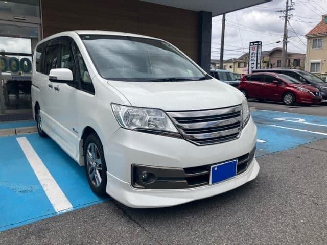 NISSAN