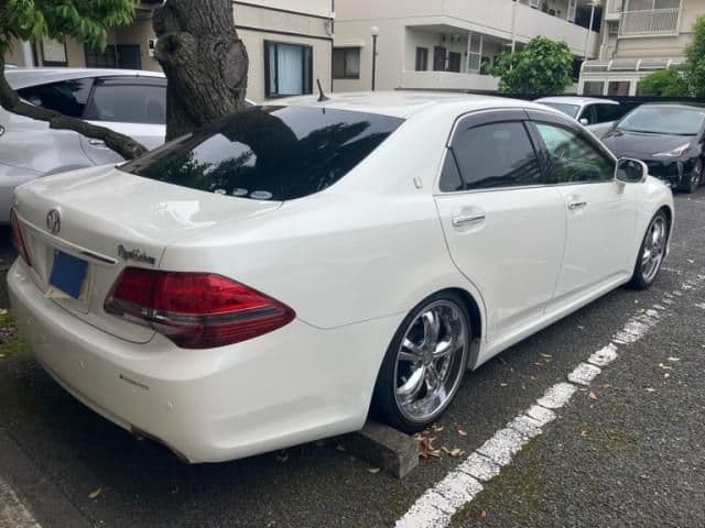 Car thumbnail 3