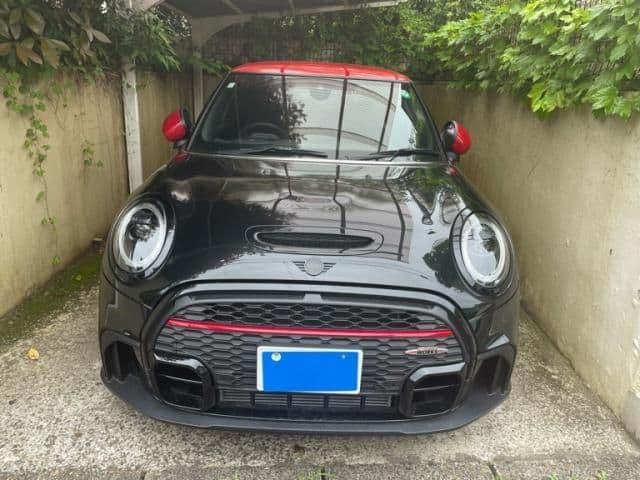 Car thumbnail 2