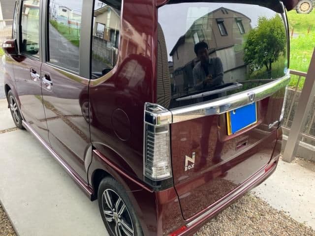 Car thumbnail 2