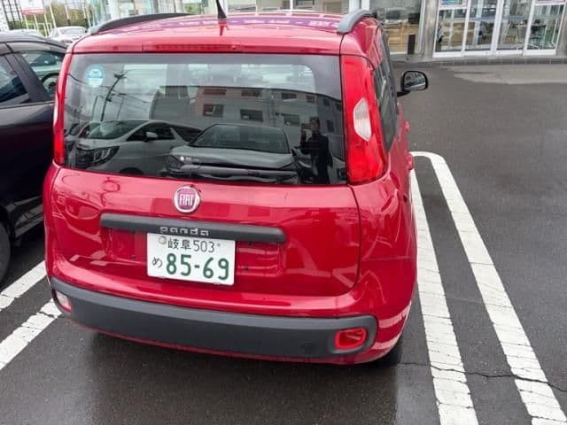 Car thumbnail 4