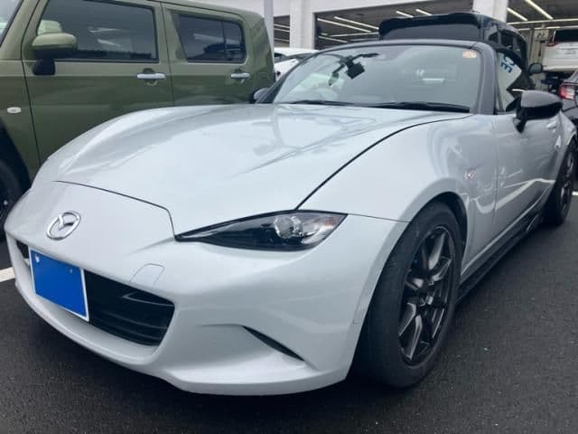 Car thumbnail 2
