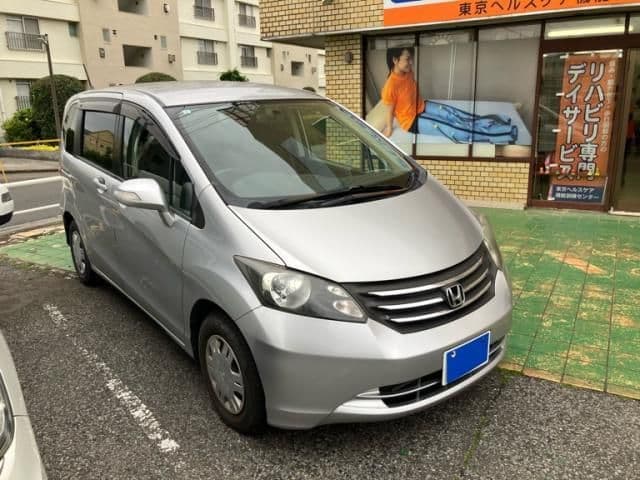 Car image 1