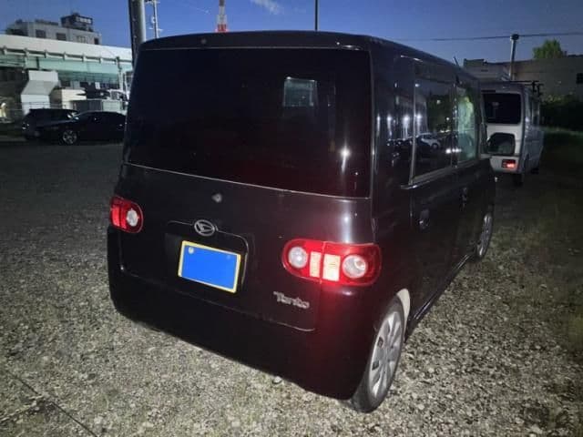 Car thumbnail 4