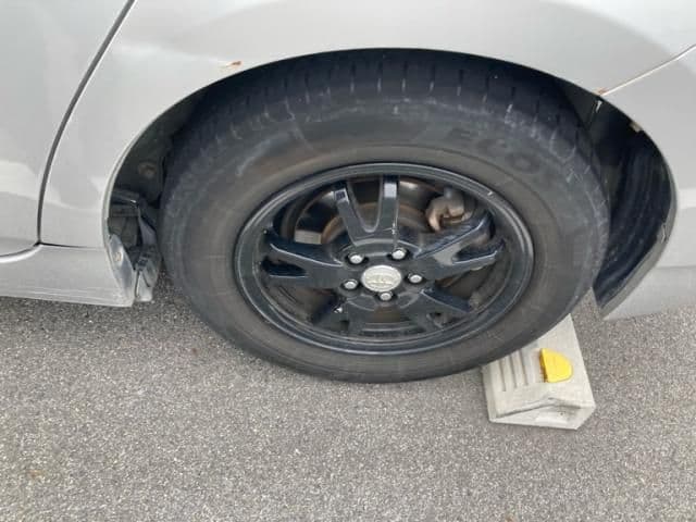 Car thumbnail 3