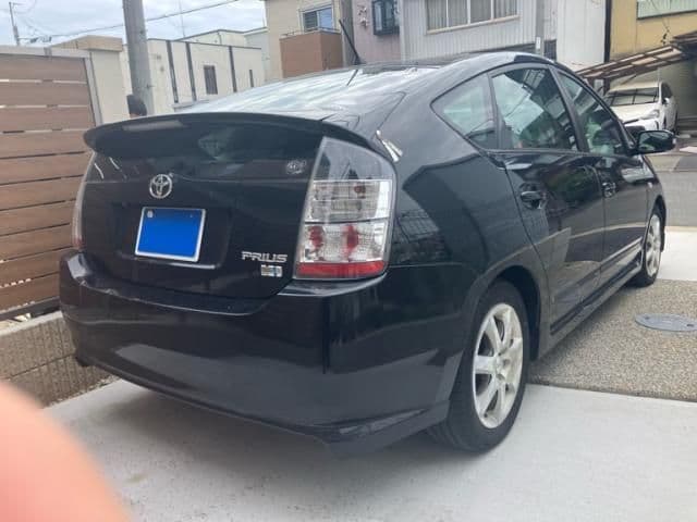 Car thumbnail 4