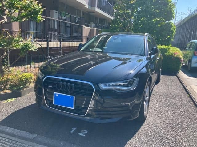 Car image 1