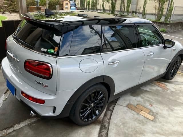 Car thumbnail 4