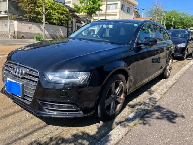 AUDI