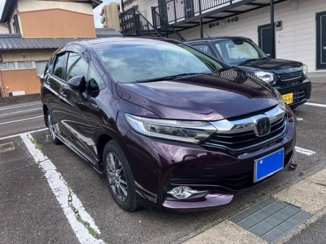 Car image 1