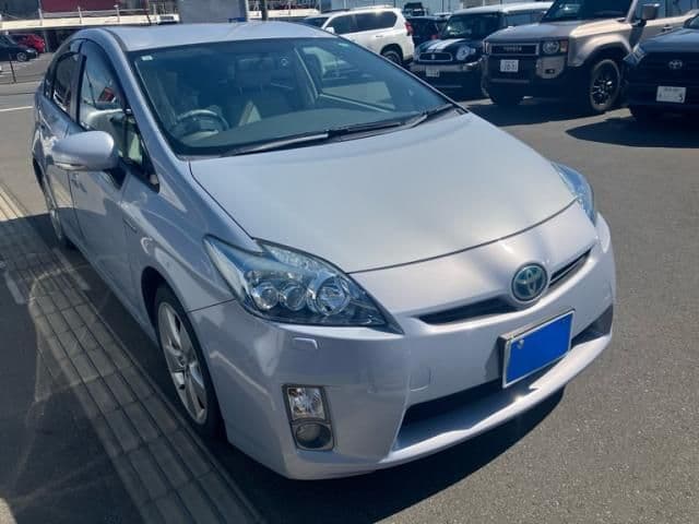 Car image 1