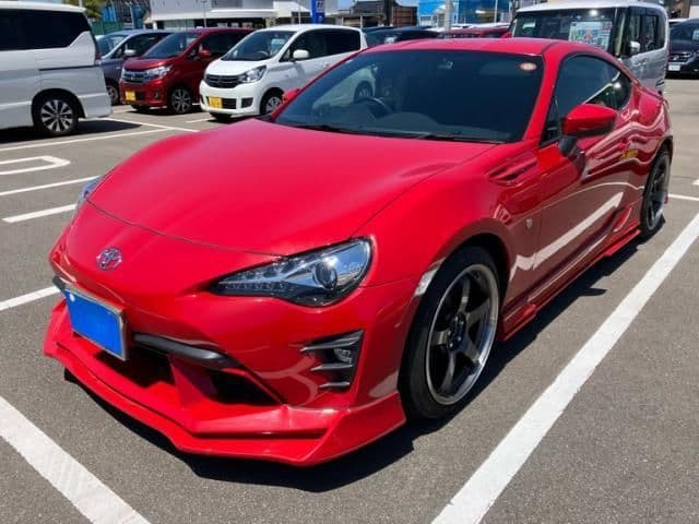 Car image 1
