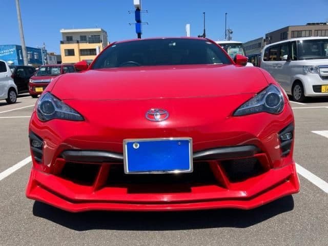 Car thumbnail 3