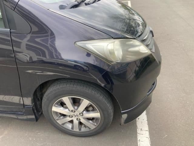 Car thumbnail 3