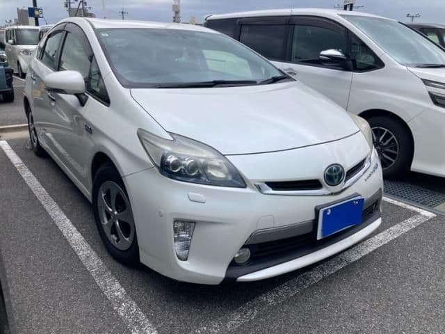 Car thumbnail 3