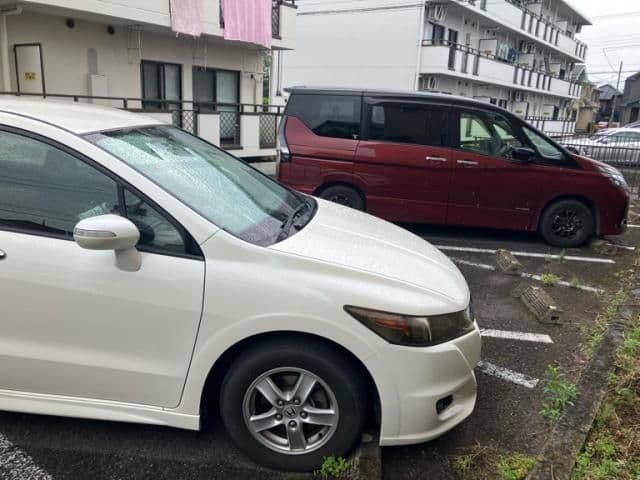 Car thumbnail 3