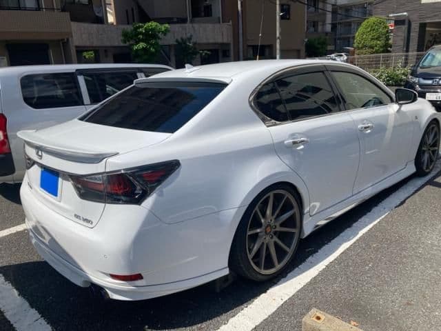 Car thumbnail 4