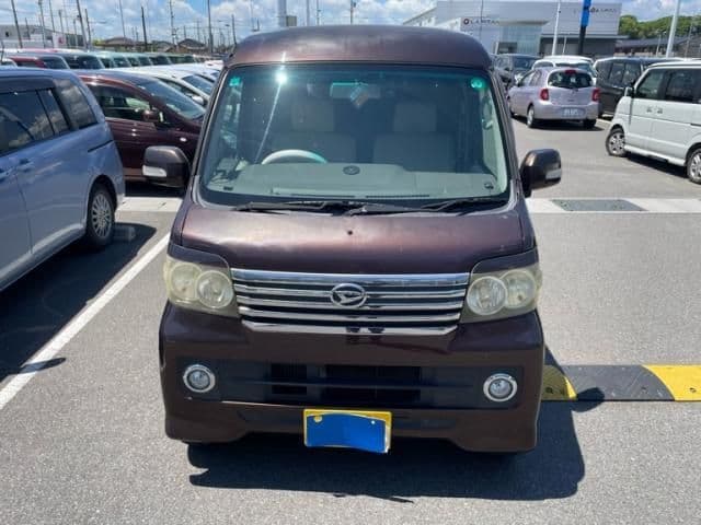 DAIHATSU