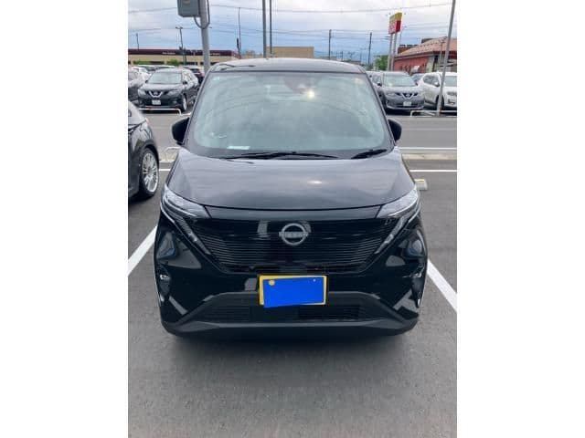 NISSAN