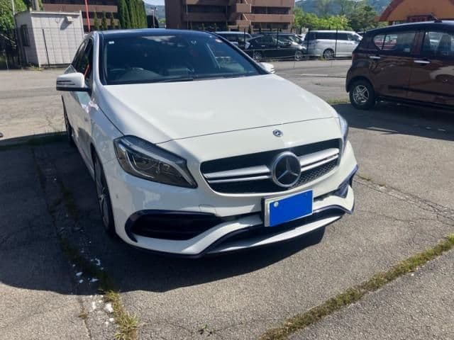 Car thumbnail 2