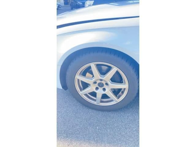 Car thumbnail 4