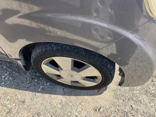 Car thumbnail 3