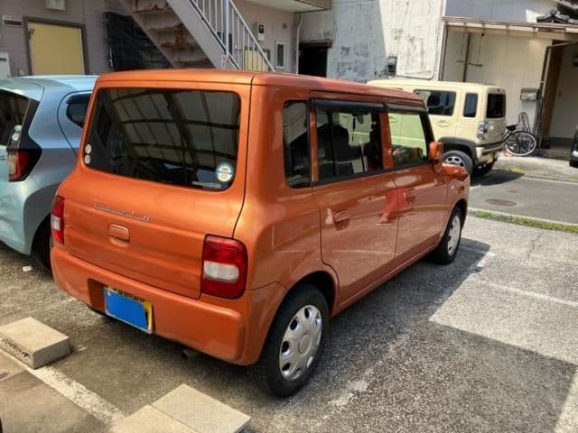 Car thumbnail 3