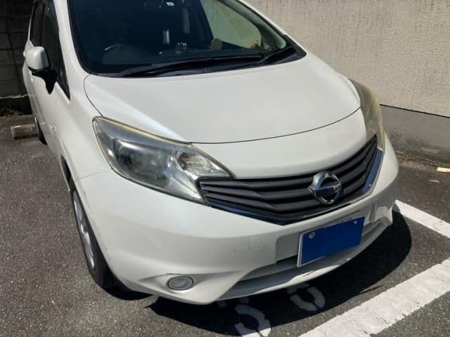Car thumbnail 3