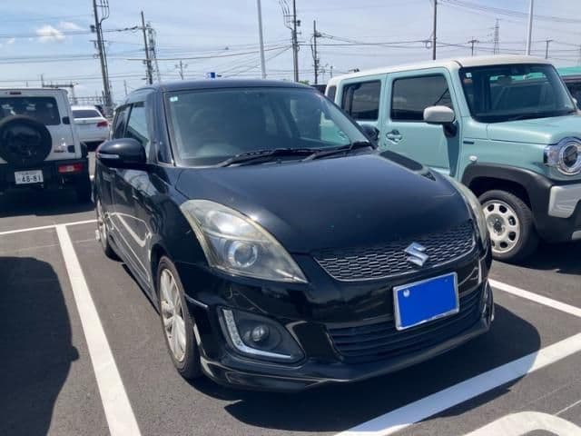 SUZUKI