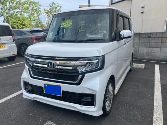 Car image 1