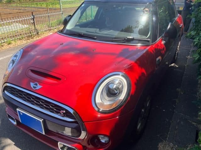 Car image 1