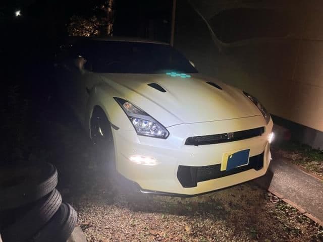 Car thumbnail 3