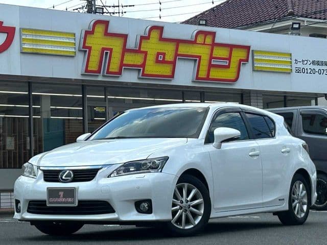 Car image 1