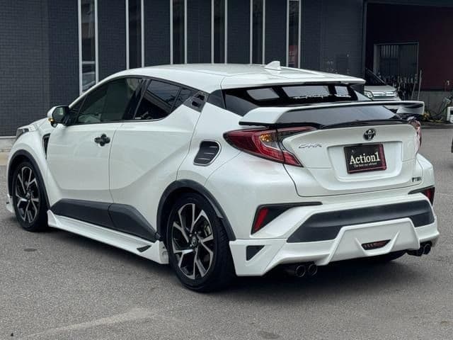 Car thumbnail 4