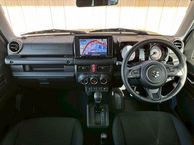 Car thumbnail 3