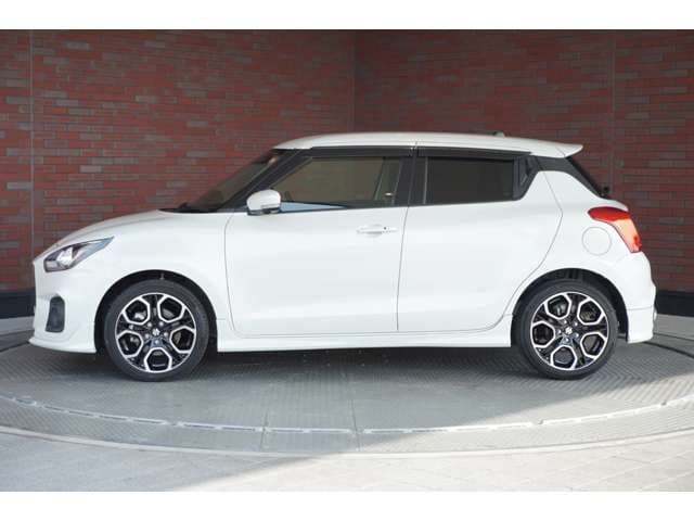 Car thumbnail 3