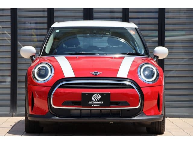 Car thumbnail 4