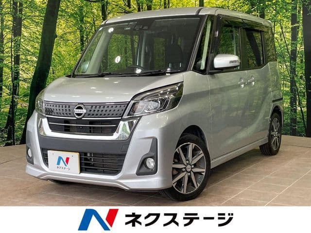 NISSAN