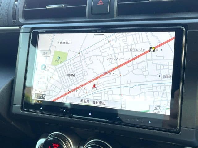 Car thumbnail 3