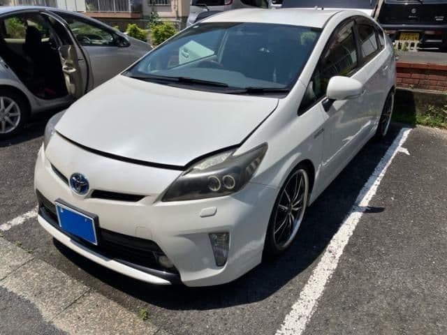 Car thumbnail 2